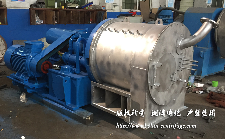 HR630-N型臥式雙級(jí)活塞推料離心機(jī)