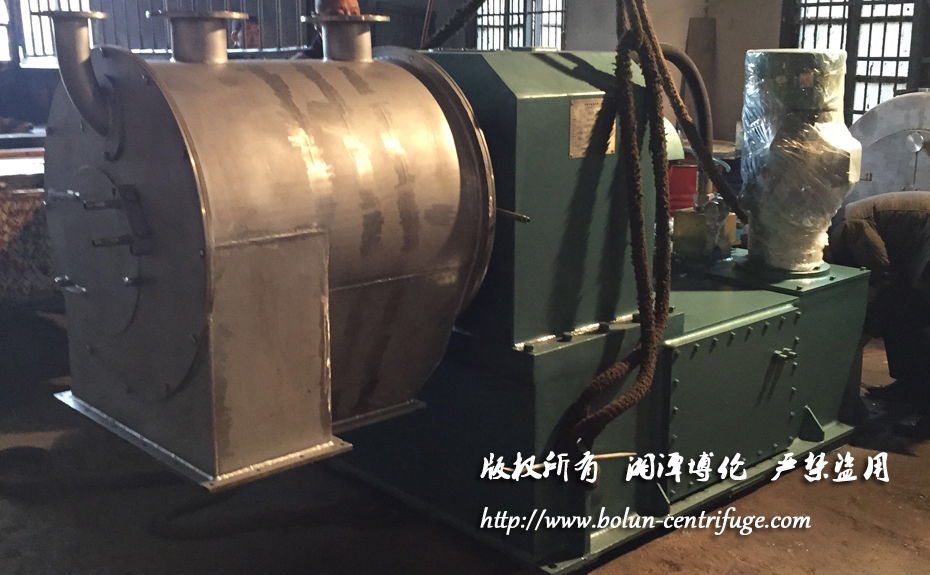 HR500-N型臥式雙級活塞推料離心機(jī)