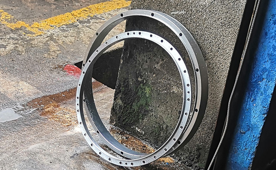 HR500雙級活塞推料離心機